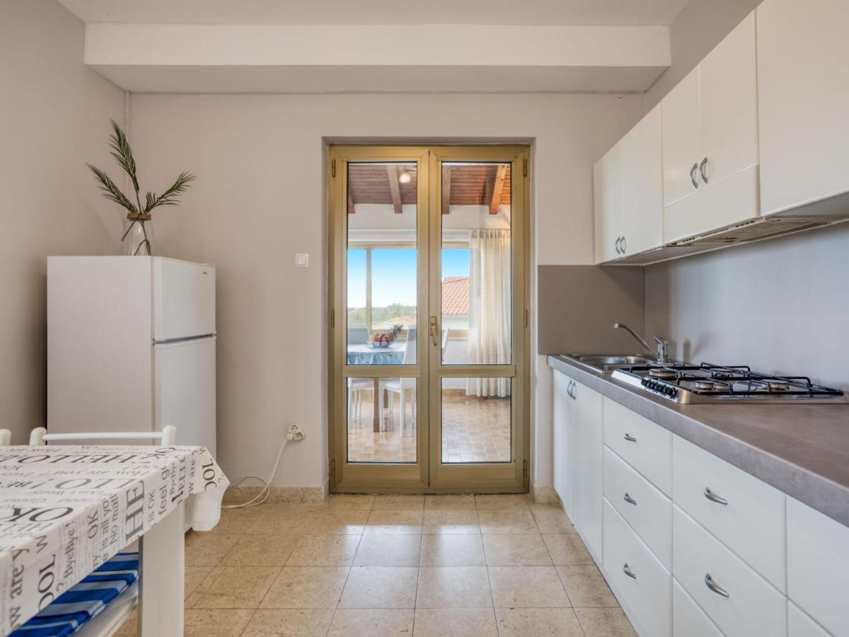 Apartment Daria-2 By Interhome โปเรช ภายนอก รูปภาพ
