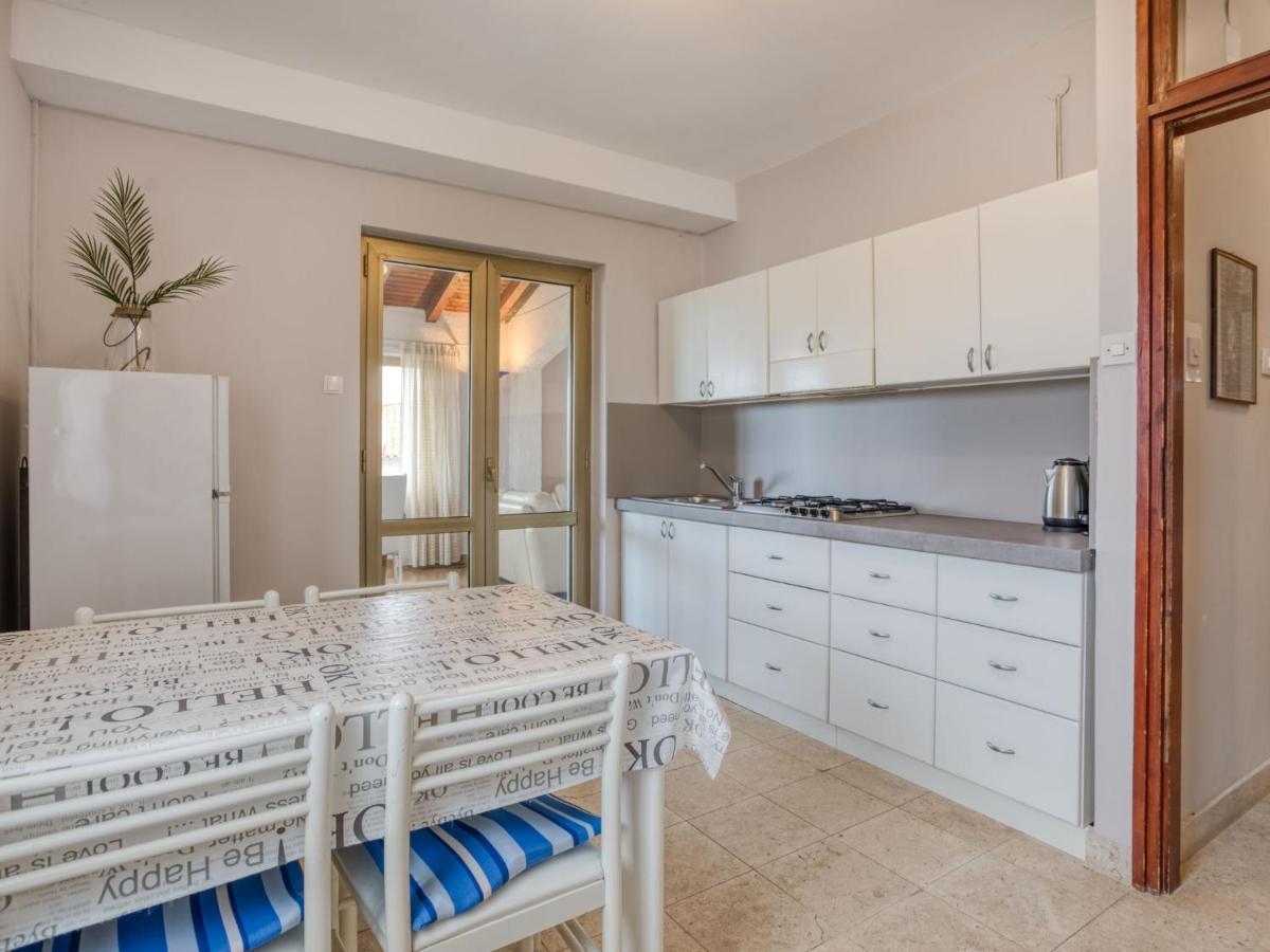 Apartment Daria-2 By Interhome โปเรช ภายนอก รูปภาพ