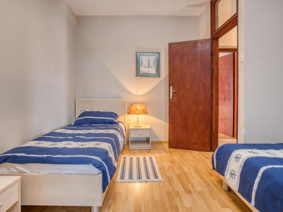 Apartment Daria-2 By Interhome โปเรช ภายนอก รูปภาพ